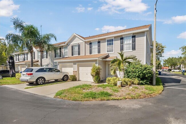 8001 Boone Dr in Largo, FL - Building Photo - Building Photo