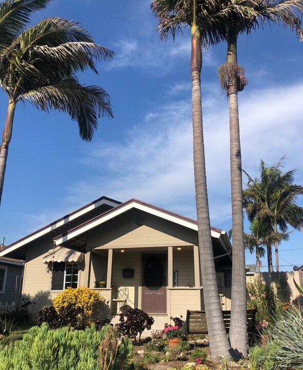 2208 Gramercy Ave in Torrance, CA - Foto de edificio