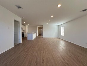 9603 Fulvetta Briar Ct in Baytown, TX - Building Photo - Building Photo