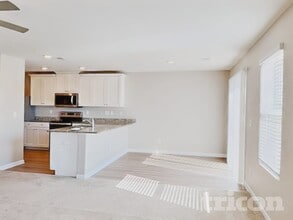 294 Coleshill Rd, Unit G in Angier, NC - Foto de edificio - Building Photo