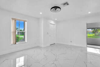 4326 Barbridge Rd in West Palm Beach, FL - Building Photo - Building Photo