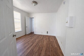 96 Franklin St in Meriden, CT - Building Photo - Building Photo