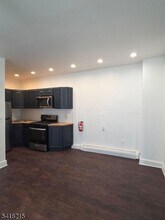293 Ohio St, Unit 295 in Union, NJ - Building Photo - Building Photo