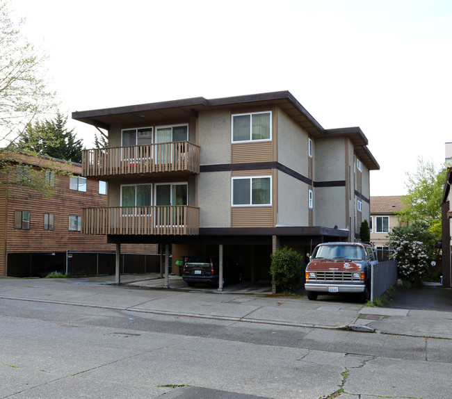 Ballard 5 in Seattle, WA - Foto de edificio - Building Photo