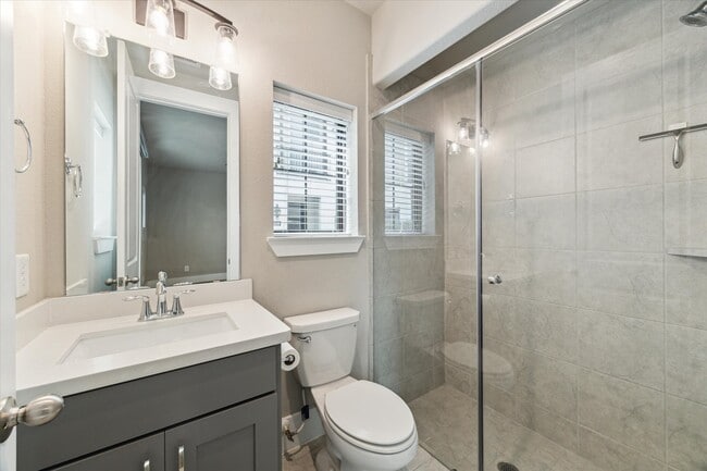 property at 1214 W 25th St