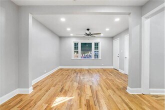 6411 S Leclaire Ave in Chicago, IL - Building Photo - Building Photo