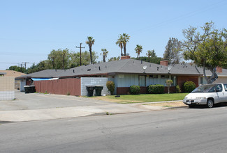 2147 S Mountain View Ave in Anaheim, CA - Building Photo - Building Photo