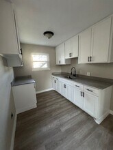 4706 Yellowstone Blvd, Unit 11 in Houston, TX - Building Photo - Building Photo