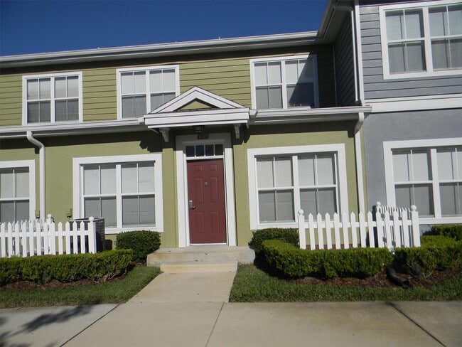 property at 2611 Gala Rd N