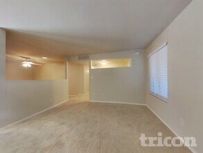 1349 W Morrow Dr in Phoenix, AZ - Building Photo - Building Photo