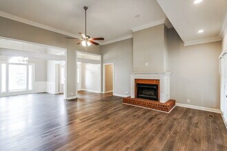 2802 Crazy Horse Ct in Murfreesboro, TN - Building Photo - Building Photo