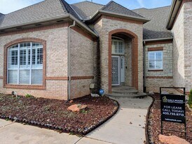 214 Boulevard Du Lac in Norman, OK - Building Photo