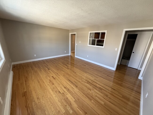 property at 7 Cottage St