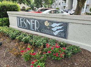 2236 Lesner Cres in Virginia Beach, VA - Building Photo - Building Photo