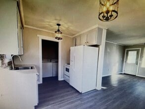 390 Stewart Cir in Anderson, SC - Building Photo - Building Photo