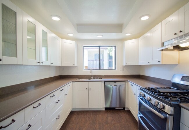 property at 2001 E 21st St