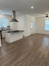 890 S One Mile Rd in Fayetteville, AR - Building Photo - Building Photo