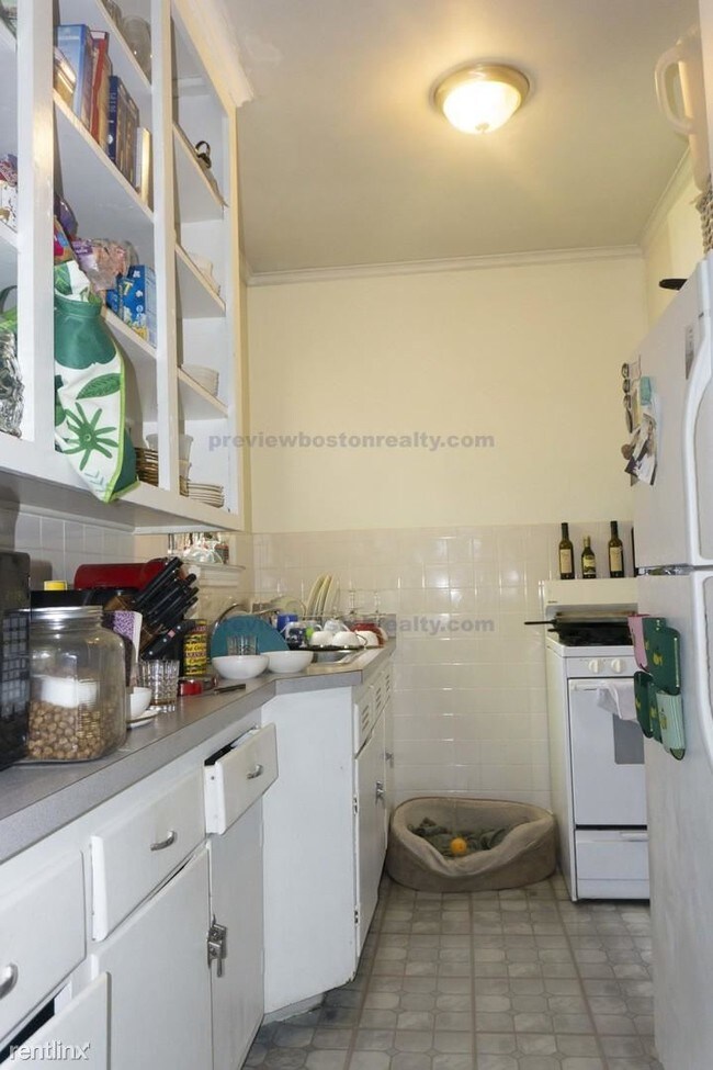 35 Park St-Unit -APT# 2-OJ in Brookline, MA - Building Photo - Building Photo