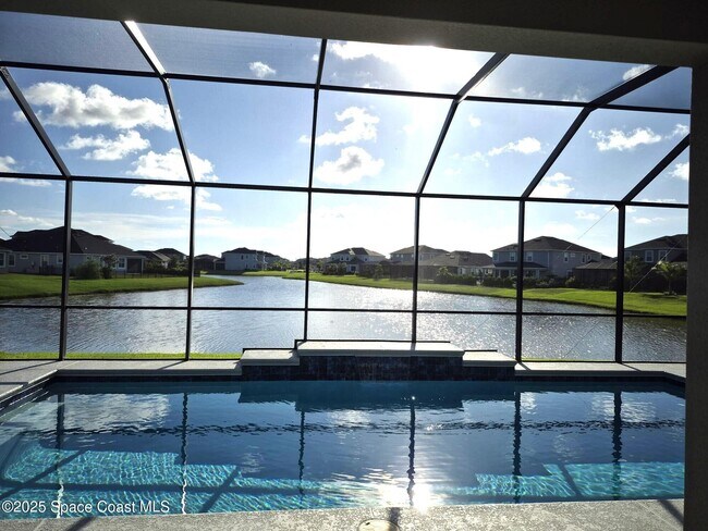 8402 Paragrass Ave in Melbourne, FL - Building Photo - Building Photo