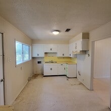 1107 S 10th St in Monroe, LA - Building Photo - Building Photo