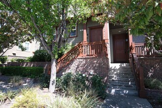 1948 Railroad Ave in Livermore, CA - Building Photo - Building Photo