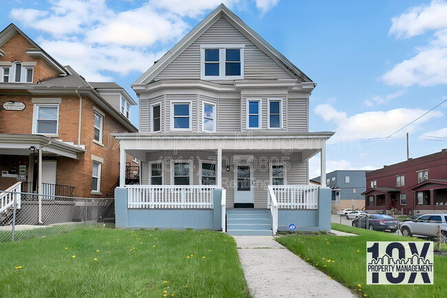 1652 Summit St in Columbus, OH - Building Photo - Building Photo