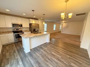 1228 Worcester Way in Greenfield, IN - Building Photo - Building Photo