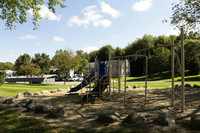 Woodfield Apartment Homes in Paw Paw, MI - Foto de edificio - Building Photo