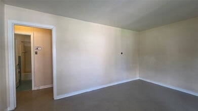 8510 Cowart St in Houston, TX - Building Photo - Building Photo