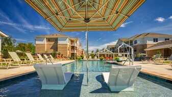 River Bend Apartments in Gloucester, VA - Building Photo