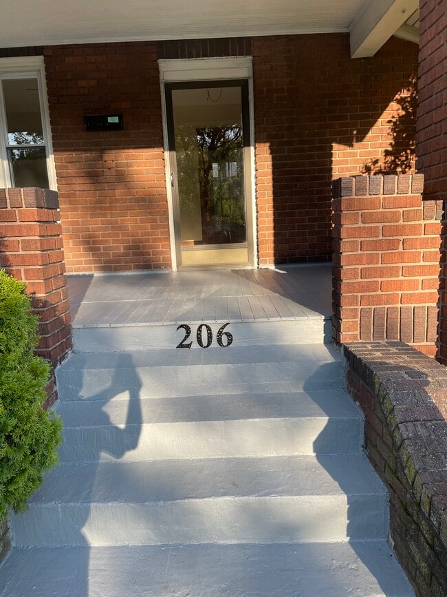 206 Wales Rd NE in Massillon, OH - Building Photo - Building Photo