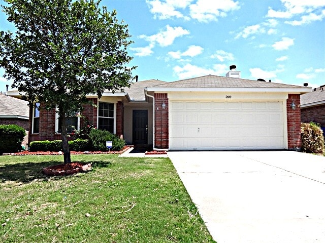 property at 2010 Misty Hollow Ct