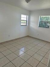 3639 NW 20th Ct in Miami, FL - Building Photo - Building Photo