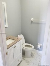 8340 NW 103rd St-Unit -201D in Hialeah Gardens, FL - Building Photo - Building Photo