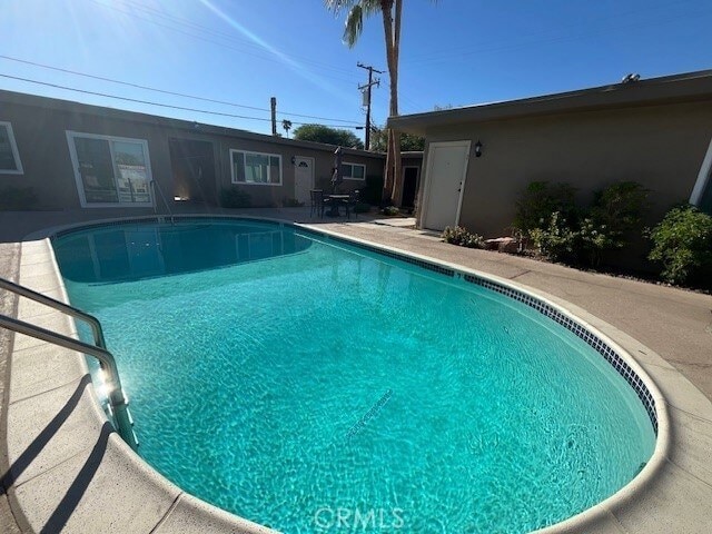 property at 45421 Sunset Ln
