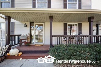 1052 Briar Glen Ln in Woodbury, MN - Building Photo - Building Photo