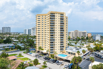 The Aristocrat Condominiums in Pompano Beach, FL - Building Photo - Building Photo