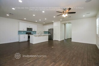 9754 E Kinetic Dr in Mesa, AZ - Building Photo - Building Photo