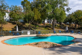 Westshore Colony in New Braunfels, TX - Foto de edificio - Building Photo