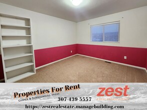 753 6th St in Evansville, WY - Building Photo - Building Photo