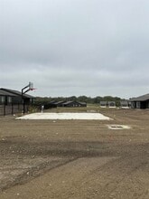 4905 N Vassar Ave in Wichita, KS - Building Photo - Building Photo
