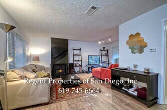 2739 Caminito Verdugo in Del Mar, CA - Building Photo - Building Photo