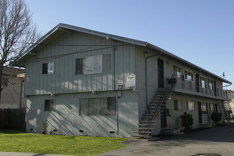 27087 Belvedere Ct in Hayward, CA - Building Photo - Building Photo