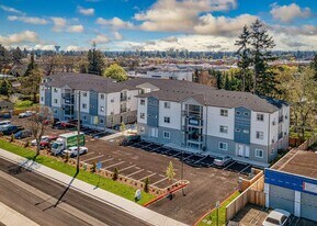Lake Grove Apartments! in Lakewood, WA - Building Photo