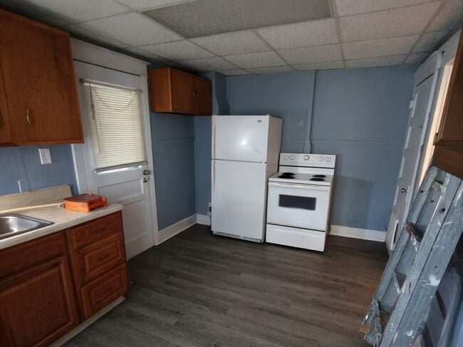 15 N Harrison St, Unit 13, Left Side Unit