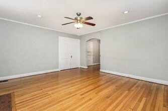 5924 La Vista Dr in Dallas, TX - Foto de edificio - Building Photo