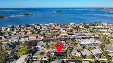 2161 Edythe Dr in Dunedin, FL - Building Photo - Building Photo