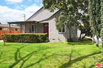 179 W Spazier Ave in Burbank, CA - Building Photo - Building Photo