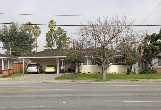 1285-1287 Branham Ln in San Jose, CA - Foto de edificio - Building Photo