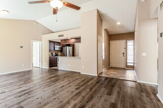 4755 W Oraibi Dr in Glendale, AZ - Foto de edificio - Building Photo